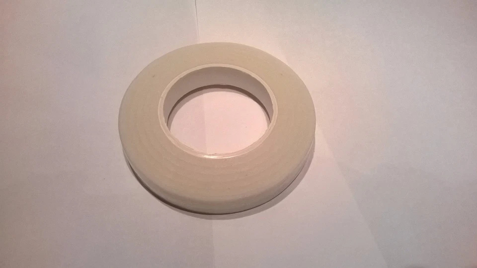 WHITE Florist Floral Stem Tape, Corsages, Flower arrangements, Buttonholes - Image 1 of 1