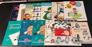 Annuario completo Milwaukee Braves 1953 - 1965 corsa (13) EX con spedizione gratuita - Foto 1 di 1
