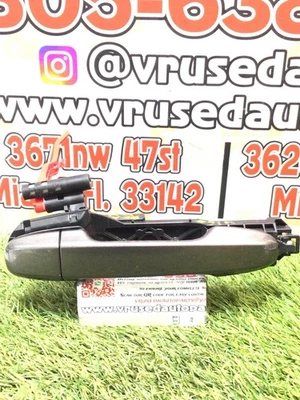 ✅ 2017 TOYOTA CAMRY правая наружная дверная ручка 1H1 FF15 Pn: 69257-06020 OEM - Изображение 1 из 4