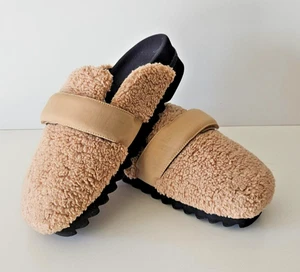 ROAM Fuzzy Loafer Mule Beige Faux Shearling Women's Size 9 Fuzzy slip on - Picture 1 of 6