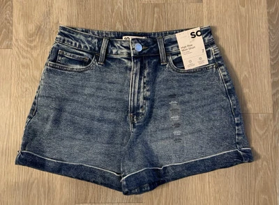 (NWT) SO Junior’s Size 7/28 High Rise Mom Cuffed Denim Shorts Retails@ $38.00 - Image 1 of 4