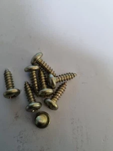 Ford Capri Scheinwerferschrauben - Bild 1 von 2