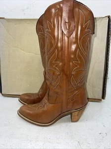New Women’s Brown Capezio Fashion Cowboy Boots. L 344 7.5 7 1/2 M. 17-60 - Picture 1 of 8