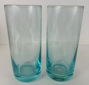 2 Controlled Bubble Blue Tumbler Water / Tea Glasses 6.5" Tall. 💙 - Picture 1 of 10