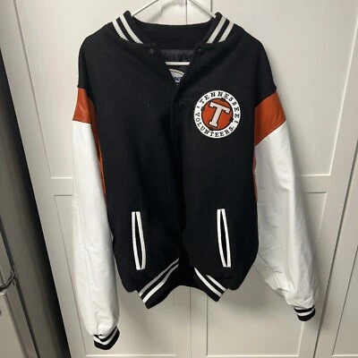 Chaqueta Universitaria Tennessee Volunteers Negra, Blanca, Naranja Para Hombres 2XL XXL Dr Pepper Foto 1 de 4