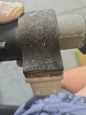 Bomba de agua auxiliar 97-04 Mercede R170 SLK320 SLK230 C230 0018351364 OEM Foto 1 de 4