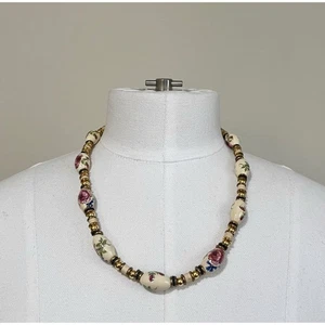 Vintage 1950s Beaded Necklace Porcelain Beads White Pink Roses Gold Tone 9” - Picture 1 of 6