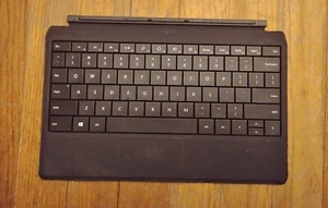 Microsoft Surface Pro 2 1561 Black Type Cover Keyboard Folio For Surface RT - Picture 1 of 5
