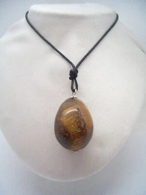 Ciondolo in ARGENTO 925 con uovo in OCCHIO DI TIGRE naturale - Pietra Dura - - Immagine 1 di 4