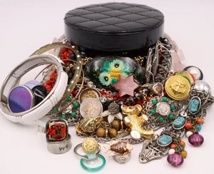 Schmuck Schatzkiste Konvolut 500g Lot aus Nachlass / Modeschmuck 86#A - Bild 1 von 2