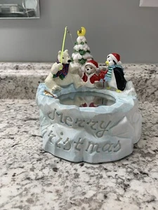 Winter Animal Friends Merry Christmas - Plays Joy To the World Music Box - Picture 1 of 6