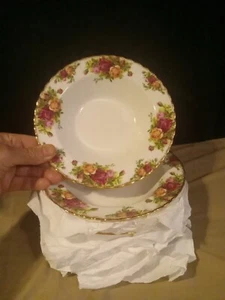 11 nuevos cuencos de sopa Royal Albert Old Country Roses de borde redondo de 8" - Imagen 1 de 4
