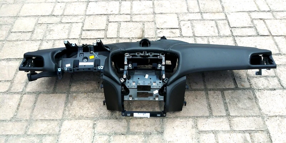 2017-2018 Maserati Ghibli S S Q4 Diesel Black Dashboard 6700743920 OEM - Image 1 of 4