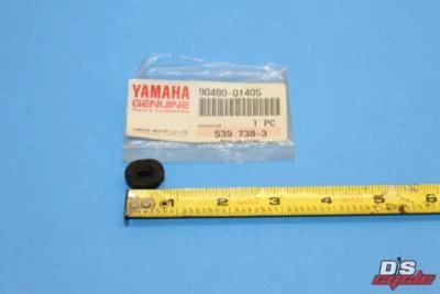 NOS OJAL YAMAHA 84-85 FJ1100 - 90480-01405 Foto 1 de 4