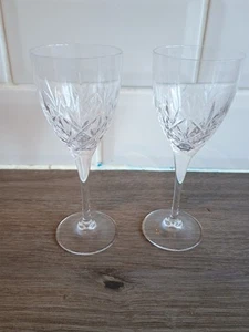 St Louis Chantilly Crystal Wine Glasses X 2 - Picture 1 of 4