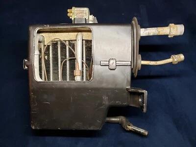 Caja carcasa núcleo evaporador CA de fábrica camioneta Datsun Nissan 720 80-86 Foto 1 de 4