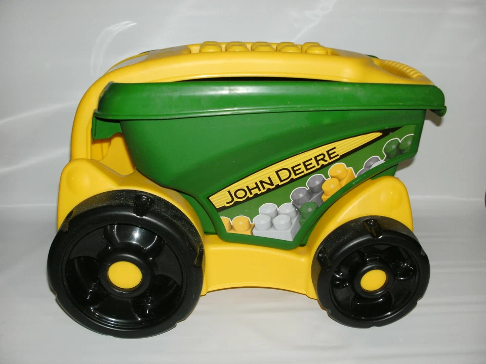 Carrinho de jardim John Deere Mega Bloks vagão basculante grande - Imagem 1 de 4