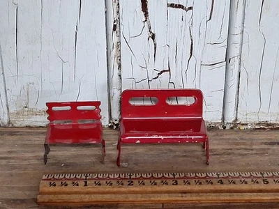 VINTAGE MARX TOYS TWO RED BENCHES FROM THE GLENDALE DEPOT TRAIN STATION 1930S  - Image 1 of 4