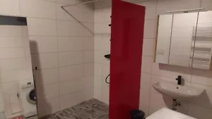 3 Wohnungen 230 qm zu verkaufen - Bild 1 von 6