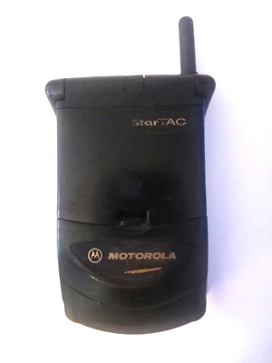 Motorola Star Tac Model MG2-4D11 - Made in UK by Motorola - Image 1 of 4