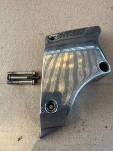 1993 KAWASAKI ZR1100A2 CLUTCH RELEASE SLAVE COVER 14090-1587 - Picture 1 of 2