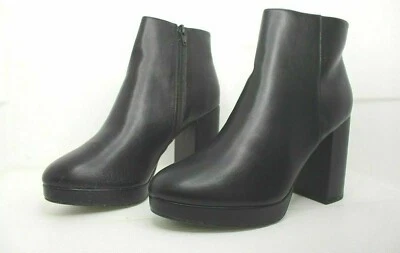 BRAND NEW PAIR OF Chelsea Ankle block heel 4" high boots UK size 6 Black Leather