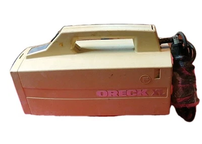 Oreck XL White Portable Canister Vacuum Cleaner Wth Bags BB870-AW Tested no hose - Image 1 of 4