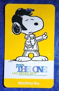 METLIFE CONFERENCE LANYARD ID HOLDER LAS VEGAS 2011 MANDALAY BAY SNOOPY ELVIS - Picture 1 of 2