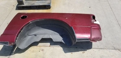 17 DODGE RAM 1500 CREW CAB 5'7" BOX QUARTER PANEL CUT LEFT DRIVER MAROON Foto 1 de 4