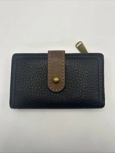 Cartera Fossil de cuero doble pliegue a presión negra para mujer cierre marrón detalles dorados - Imagen 1 de 5