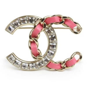 CHANEL CC Logo Chain Square Brooch Leather & Metal, Pink & Gold AB0025 - Picture 1 of 4