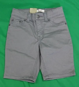 LEVI Strauss & Co. adjustable waist falls at knee gray slim Shorts, REG. boy 5 - Picture 1 of 2