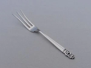 International Sterling Silver Royal Danish Lemon Fork AU-3 - Picture 1 of 4