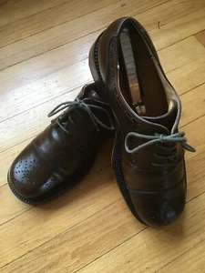 Kenneth Cole NEW YORK Men's Chestnut Brown Leather Cap-Toe Size 9 Brogue Derbies - Picture 1 of 8