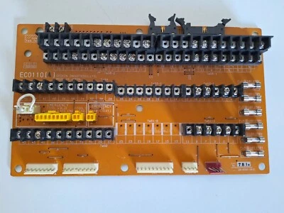 Daikin EC0110 (A) / DB-B59A-101C Klemmenplatine - Bild 1 von 4