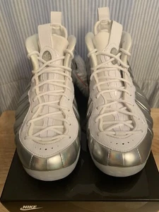 Nike Air Foamposite One Chromeposite AA3963 100 Damengröße 8,5 W - Bild 1 von 12