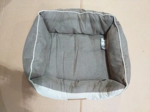 Hound Sofa Bed Brown/Beige Medium 65cm x 50cm Dog Snuggle Bed - Picture 1 of 5