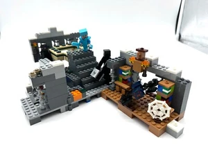 LEGO Minecraft 21124 The End Portal Complete *Build & Minifigures Only* USED - Picture 1 of 5
