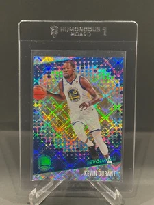 Panini Revolution Cosmic 2017-18 Kevin Durant #38/100 - Imagen 1 de 2