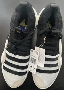 Size 11 Adidas Trae Young 2.0 Basketball H06477 - Picture 1 of 9
