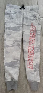 Abercrombie Kids Boys Camo STAR WARS Joggers Sweatpants Size 5/6 - Picture 1 of 3