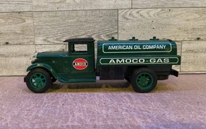 Vintage ERTL 1931 Amoco Sterling Tanker Truck Bank -Limited Edition- - Picture 1 of 10