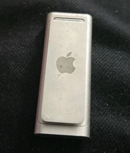Apple iPod Shuffle 3rd Generation 2GB Silver Model A1271 - Untested - Imagen 1 de 2