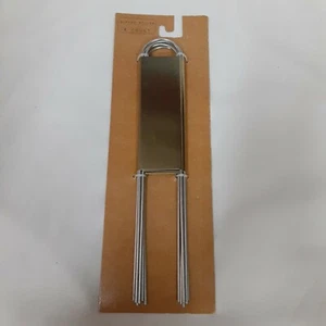 Metal 6 Count Garden Stakes Gold Color Total Length 9 Inches - Picture 1 of 3