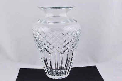 WATERFORD CRYSTAL GLENMEDE 10" FLOWER VASE - Image 1 of 4