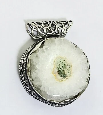 Colgante de piedras preciosas hechas a mano con forma ovalada de cuarzo solar tamaño colgante de joyería 2 pulgadas Foto 1 de 4