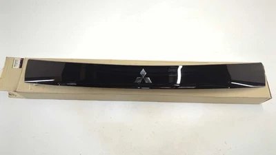 Новый оригинальный производитель подлинный Mitsubishi задний хвост украшение 2018-2020 Eclipse крест 90810W011P - Изображение 1 из 4