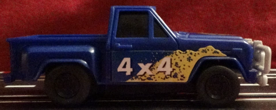 Грузовик ARTIN с прорезями 1/43, просто сложите новый корпус и шасси вместе - Изображение 1 из 4