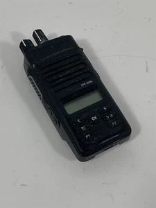 Motorola XPR 3500e AAH02JDH9VA1AN UHF Two Way Radio - Picture 1 of 7