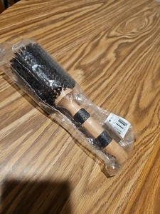 Cepillo de pelo redondo de cerdas de jabalí de 2,2′′ - Mango de madera estilo profesional. Nuevo  - Imagen 1 de 6